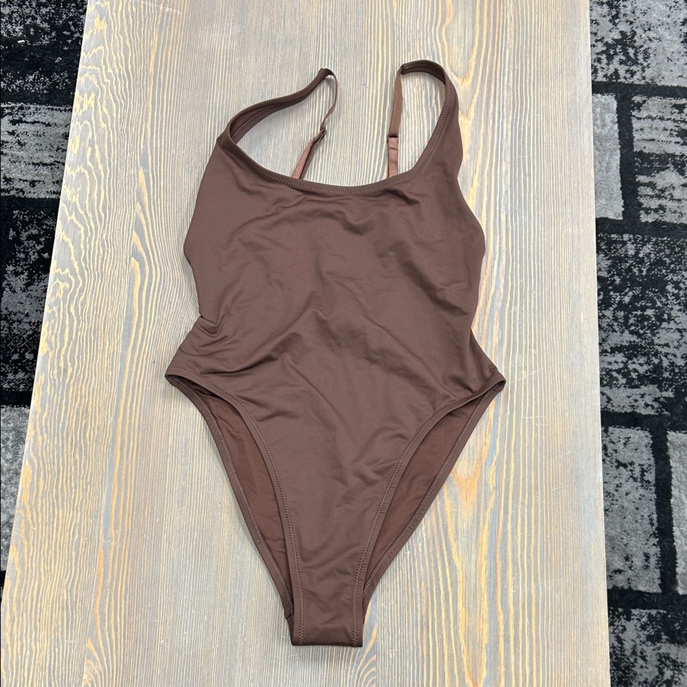 Women's One-Piece Swimsuit in Cocoa